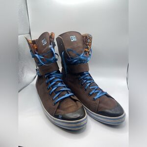 DC high tops